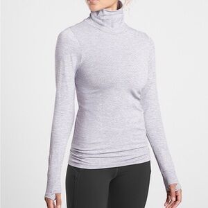 Athleta Flurry Blizzard Shine Turtleneck Grey XS